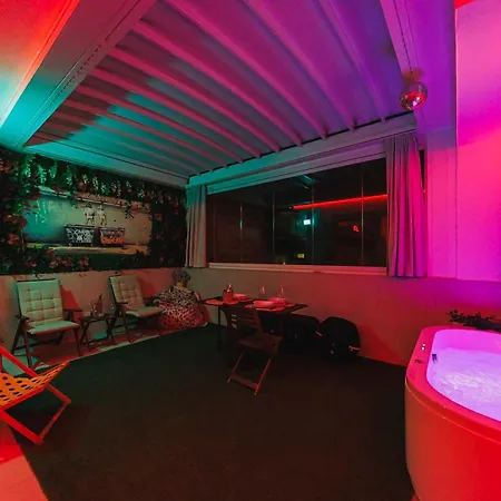 Apartment Secret Terrace Bari