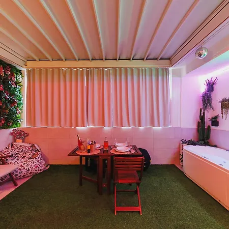 Apartment Secret Terrace